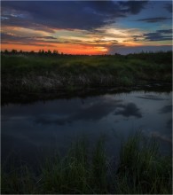 Düsteren Sonnenuntergang / ***