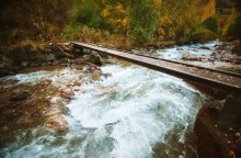 mountain River / westkis.com