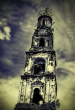 Himmelfahrt Kirche in Teryaeva / ***