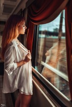 fellow traveler / ***