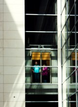 "Hinter Gittern" / ***