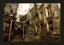 bicycle / music: J.S.Bach: Oboe Concerto in D minor BWV 35 & 156 III. Presto (Ogrintchouk)
http://www.youtube.com/watch?v=zLKn5QJAFdk