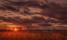 "Sonnenuntergang vor dem Sturm ..." / ***