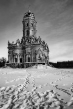 Dubrovitzy Kirche der Heiligen Jungfrau / ***