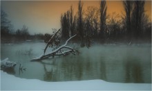 Licht der Sonne an einem kalten Abend / ***