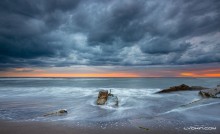 Morgendämmerung vor dem Sturm / ***