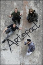 Artefakt / ***