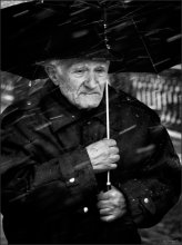 Unter dem Schnee / ***