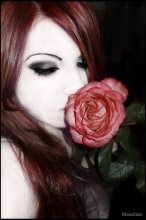 Rose / ___