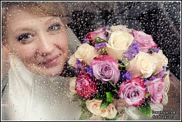 Regen während der Hochzeit. / ***