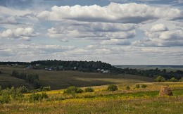 Und verbreitet Licht und schwebende Wolken / ***