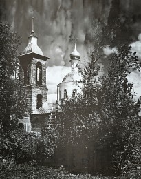 Luchinskoe Dorfkirche von St. Nikolaus von Myra / ***