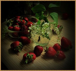 * * Noch Prunus und Erdbeere * / ***