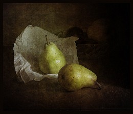 Zwei Birnen / ***