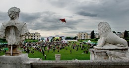 Die jährliche Jazz-Festival / ***