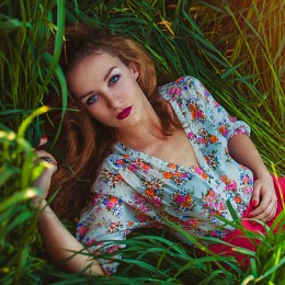 Lena / ***