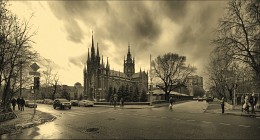 Katholische Kirche / ***