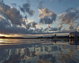 Bei Sonnenuntergang / ***