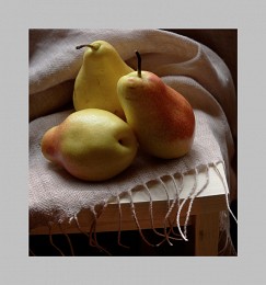 Drei Birnen / ***