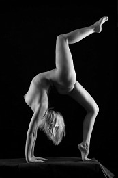 Aus der Serie "Gymnastik und ..." / ***