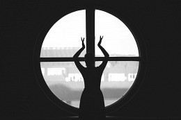 GRACE / ***
