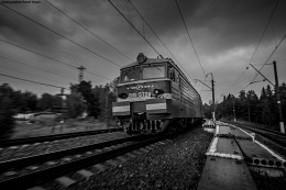 Haze, ein einsamer Plattform und Lagerstruktur / ***