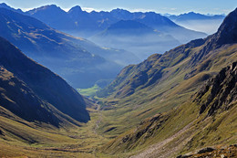 Unter den Alpen / ***