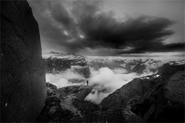 Die Kunst, eine / http://mikhaliuk.com/the-art-of-being-a