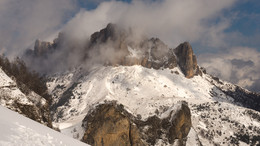 Berge und Wolken / ***