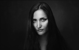 Witch / ***