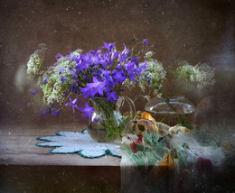 Lila Wiese / ***