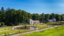 Peterhof / ***