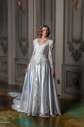 Kleid / ***