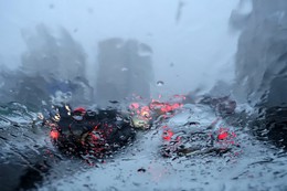 Es gibt kein schlechtes Wetter / ***