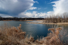Wolken auf dem Fluss ... / ***