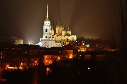 Vladimir. Himmelfahrts-Kathedrale / ***