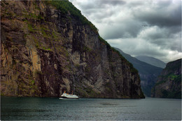 Fjord / ***