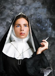  / ***