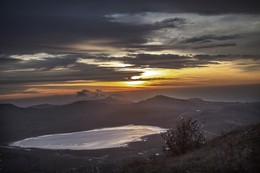 düsterer Morgen / ***