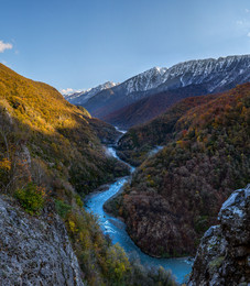 Fluss / ***