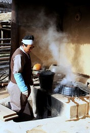 Koreanische Bauern. / ***