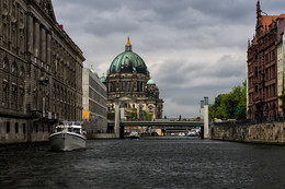Berlin / ***