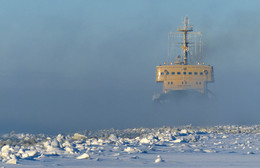 ICEBREAKER / ***