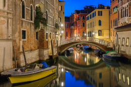 Venezianischen Kanal / ***