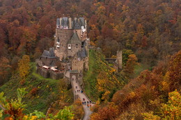 Burg Eltz / ***