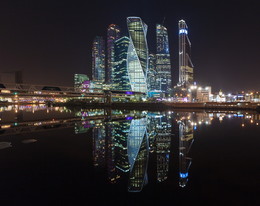 Moscow City / ***
