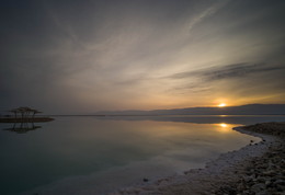 Dead sea / sea
