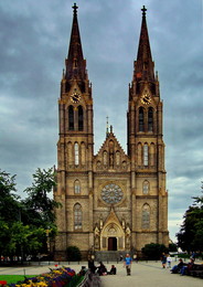 Kirche. / ***