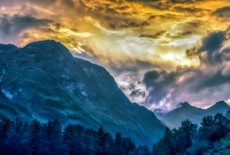 Stellen Sie in der Elbrus / ***