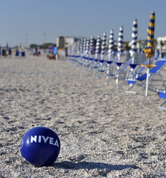nivea / ***